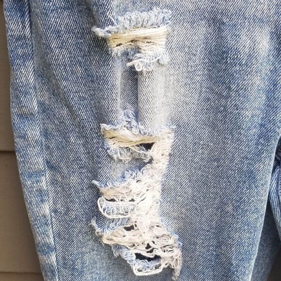 Tinseltown Distressed Jeans with frayed bottoms size 13 - Picture 15 of 15